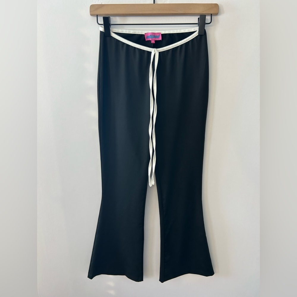 Edikted V Waist Flare Trousers in Black and White with Bow Detail, Size XS - Picture 6 of 13